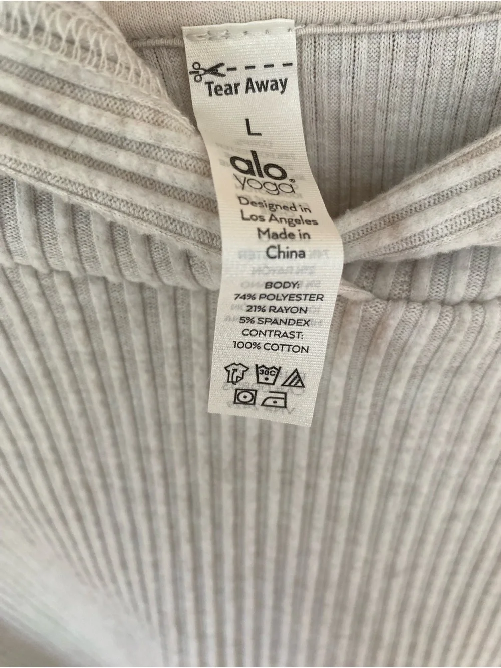 NWOT ALO Yoga Muse Hoodie size L color Ivory